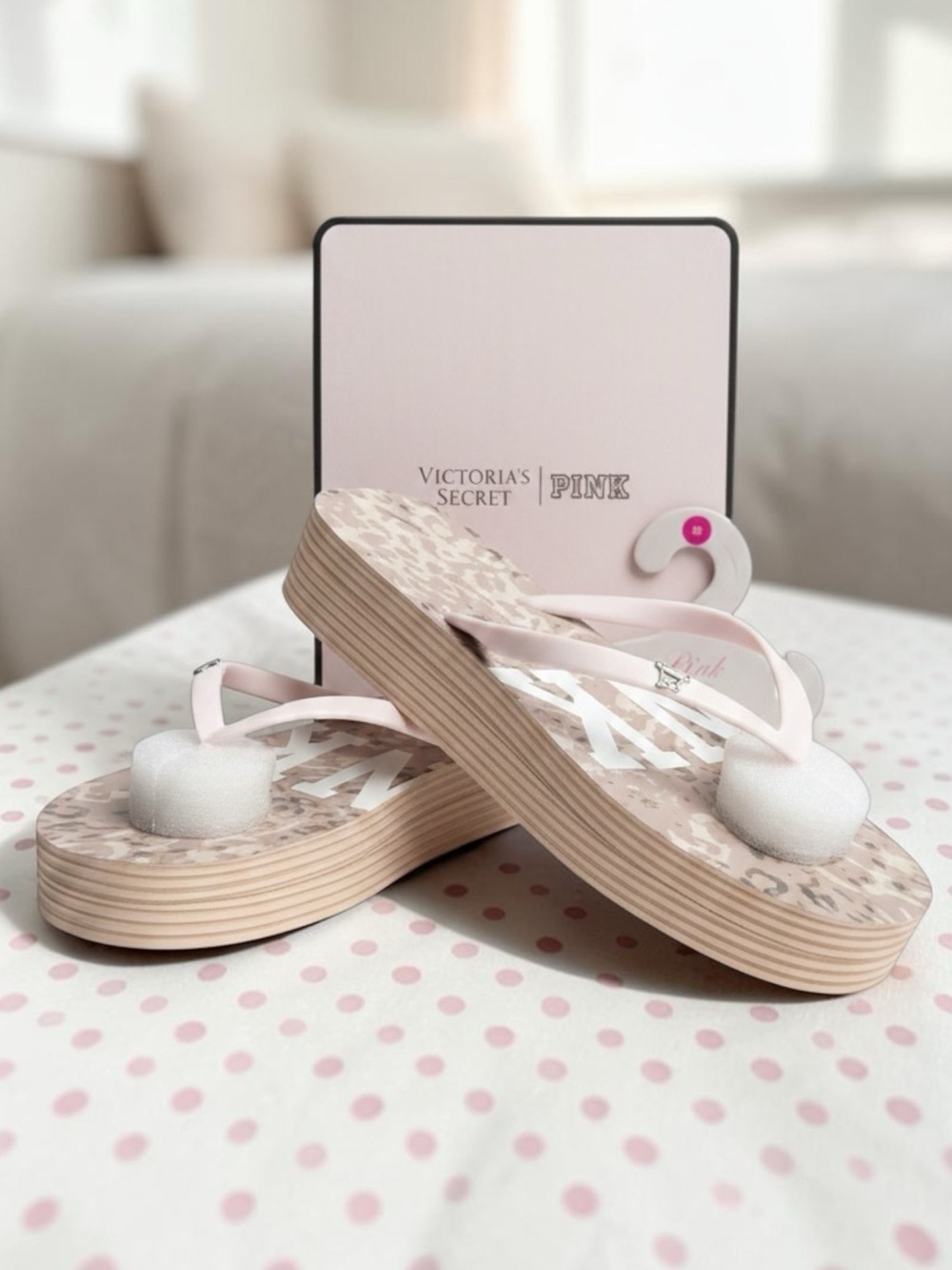 🆕🐆 Leopard Platform Flip Flop Sandals PINK Victoria’s Secret Size 10 NWT